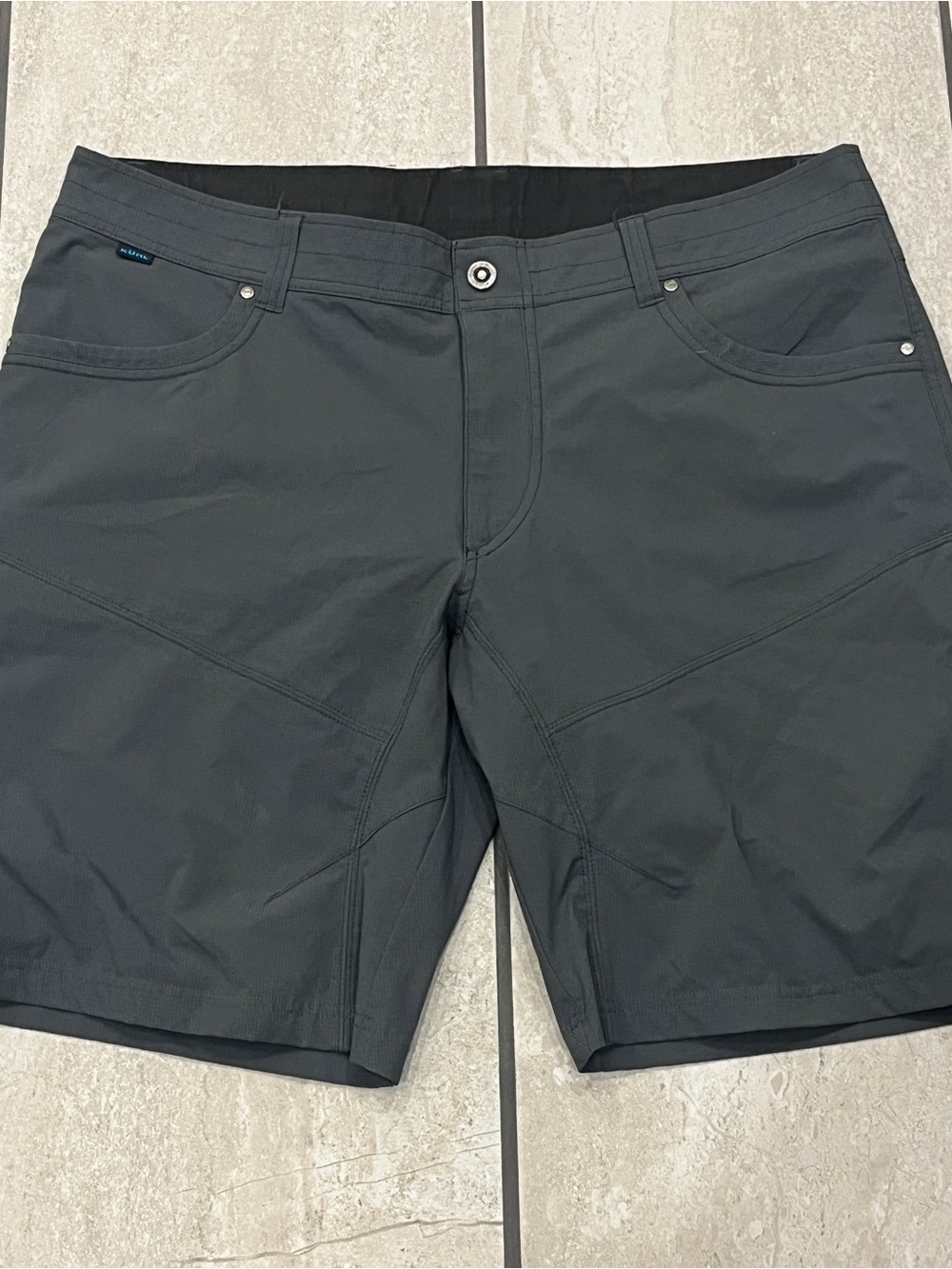 Kuhl Shorts Mens Size 40 Gray Flat Front Hiking Outdoors Performance